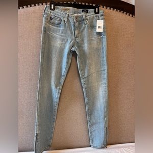 BNWT AG Adriano Goldschmied The Zip Up Legging Ankle, soft Jeans, 26